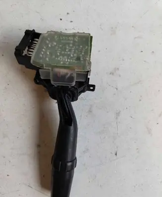 Suzuki Grand Vitara I Wiper control stalk 17a089rh1