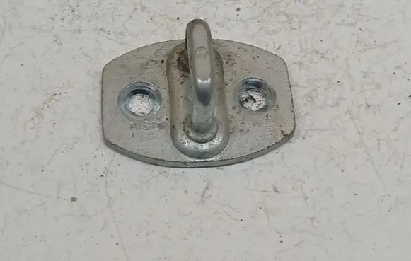 Toyota Auris 150 Front door lock loop/hook striker