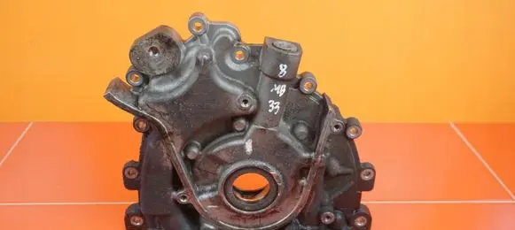 Land Rover Discovery 3 - LR3 Oil pump 4R8Q6600AD 8MB33