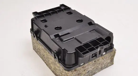 Renault Captur II Fuse box cover 929184198R