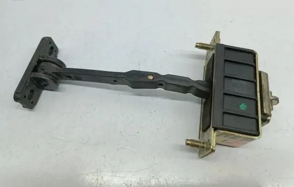 Mercedes-Benz E W211 Front door check strap stopper