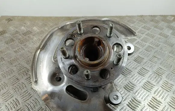 KIA Stinger Front wheel hub 51705J5000 20191209 LS03027