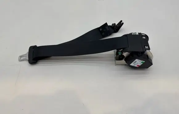 Volvo XC40 Rear seatbelt 31462131