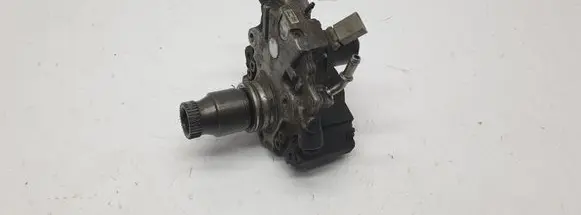 Mercedes-Benz E W212 Fuel injection high pressure pump A6510701201 0148308DEE 28297640