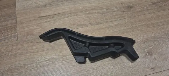 Toyota Yaris XP210 Fender foam support/seal 53153K0020