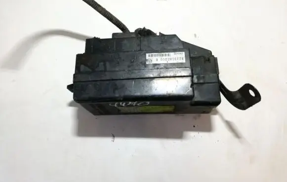 Subaru Legacy Fuse box set 82231ae0006 990930