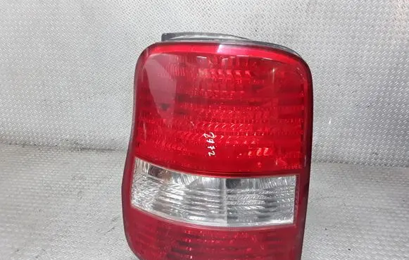 KIA Carnival Rear/tail lights
