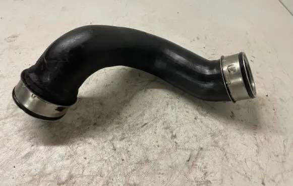 Mercedes-Benz E W211 Intercooler hose/pipe A2115280782