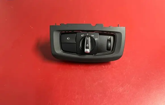 BMW X5 F15 Light switch 9311721