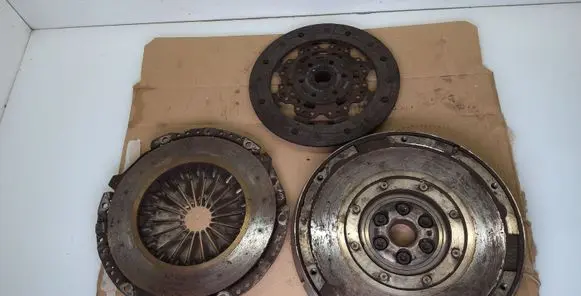 Volvo V50 Clutch set kit 3M517550D1D 9648719380 201878001641