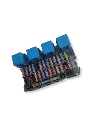Ford Maverick Fuse box set 72404047 243110E000