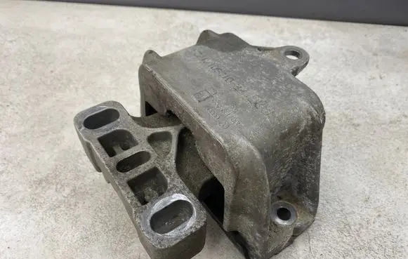 Audi A3 S3 8L Gearbox mount 1J0199555