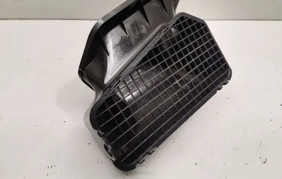 Audi Q5 SQ5 Air intake duct part 8K2819904
