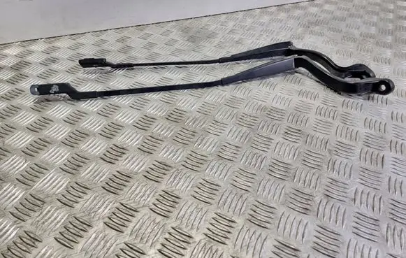 Ford Galaxy Front wiper blade arm 6M2117526AF 6M2117526CF