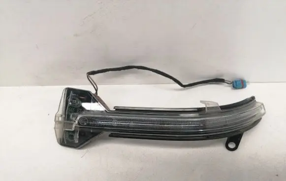 BMW 7 F01 F02 F03 F04 Mirror indicator light 7308535