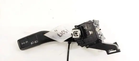 Volkswagen Tiguan Indicator stalk 1K0953513
