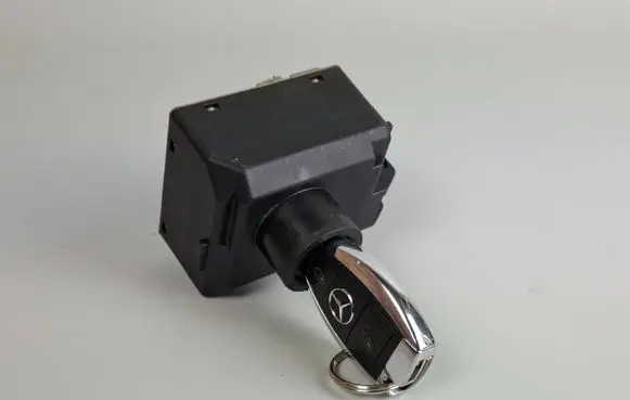 Mercedes-Benz CLA C117 X117 W117 Ignition lock A2469059900 1002680301 07871842