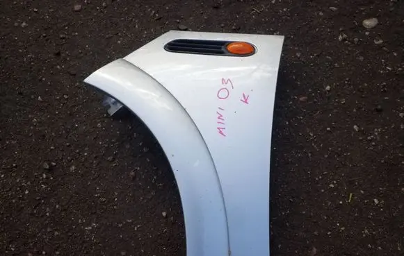 Mini One - Cooper R50 - 53 Fender OEM