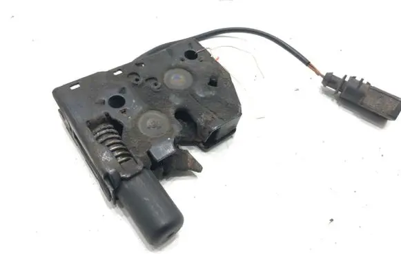 Audi A8 S8 D4 4H Engine bonnet/hood lock/catch 4H0823509C