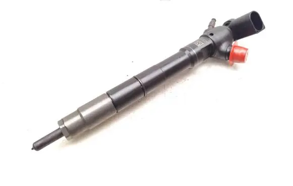Seat Leon (5F) Fuel injector 04L130277D 28370681