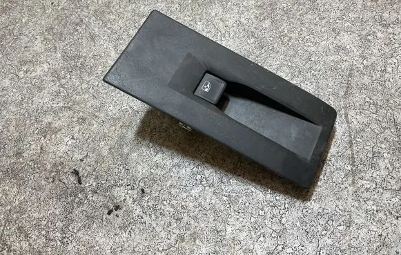 Volkswagen Crafter Electric window control switch 5G0959855K THC34818