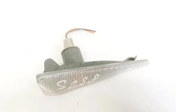 Renault Scenic II - Grand scenic II Front fender indicator light 8200027150