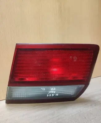 Mazda 626 Tailgate rear/tail lights 22661827