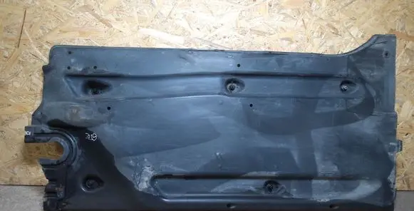 Volkswagen Golf VII Center/middle under tray cover 5Q0825202R