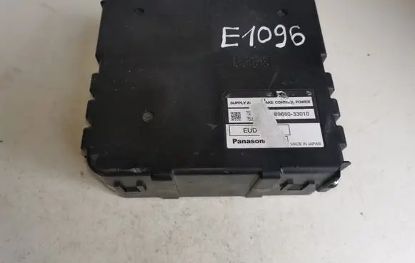 Lexus RX 330 - 350 - 400H Brake system control unit/module 8968033010