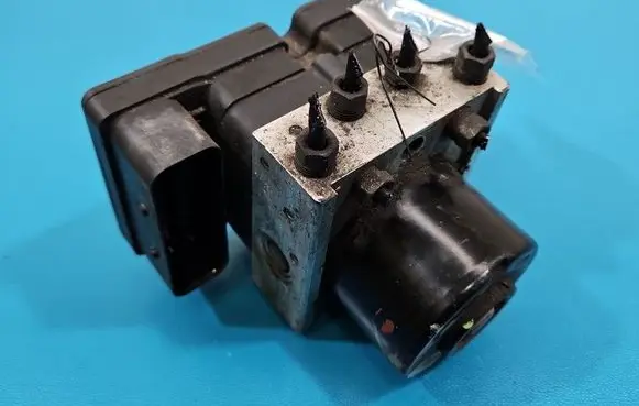 Peugeot 206 ABS Pump 9659136980 IMPRK1570386