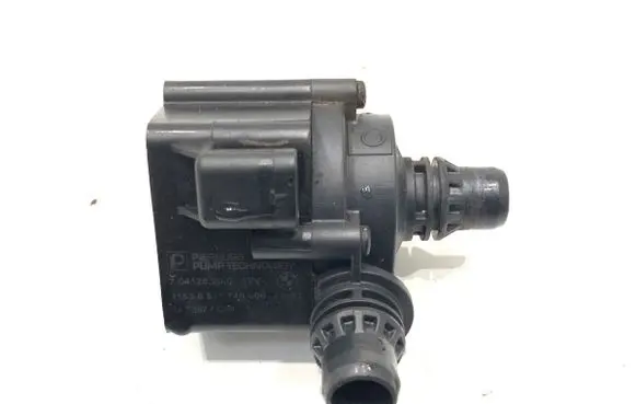 BMW X5 F15 Oil filter mounting bracket 8511748