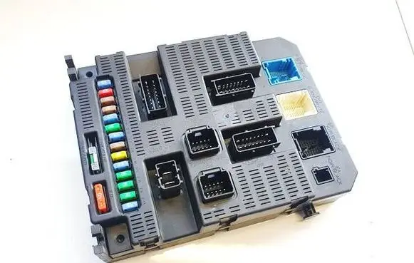 Citroen C4 I Fuse box set 9659285580 1481732260307