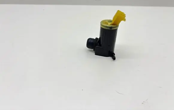 Subaru Legacy VII Windscreen/windshield washer pump EW17012