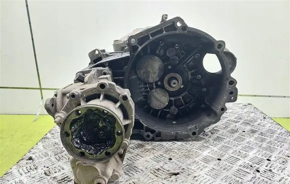 Volkswagen Golf IV Manual 5 speed gearbox FUQ
