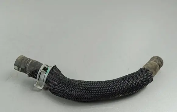 Jeep Grand Cherokee Engine coolant pipe/hose