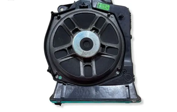 BMW 8 G16 Subwoofer speaker 20117311 8948012501B 2622475