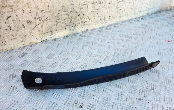 Audi Cabriolet B3 8G Wiper trim 894819404