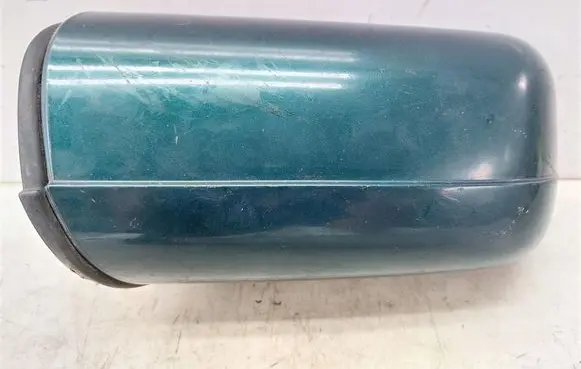 Mercedes-Benz C W202 Front door electric wing mirror