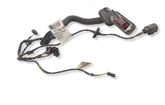 Porsche Cayenne (92A) Rear door wiring loom 31012014
