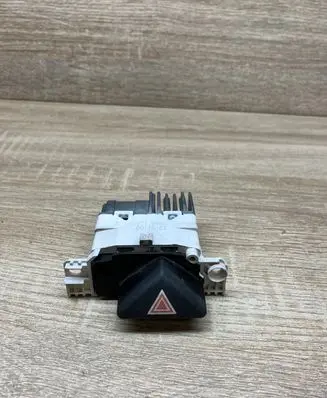 Ford Focus Hazard light switch 98AG13A350AD