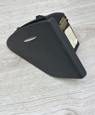 Mercedes-Benz E W211 Rear door ashtray A2118100730