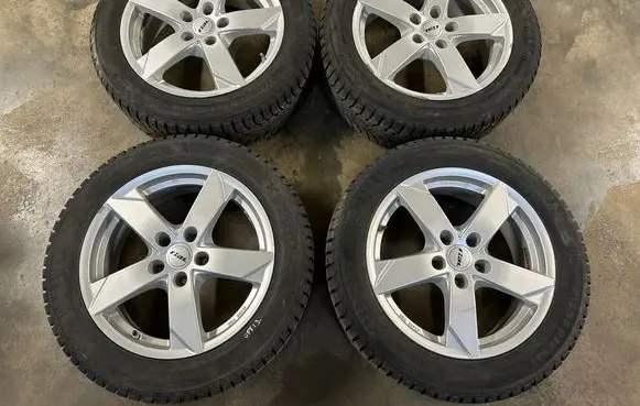 KIA Optima R17 alloy rim KBA50787