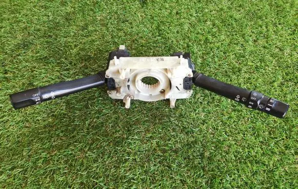 Honda Civic Indicator stalk M8748D