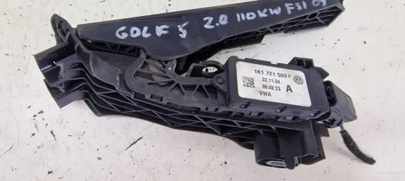 Volkswagen Golf V Accelerator throttle pedal 1K1721503P