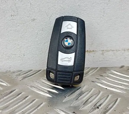 BMW 1 E81 E87 Ignition key/card 6986585