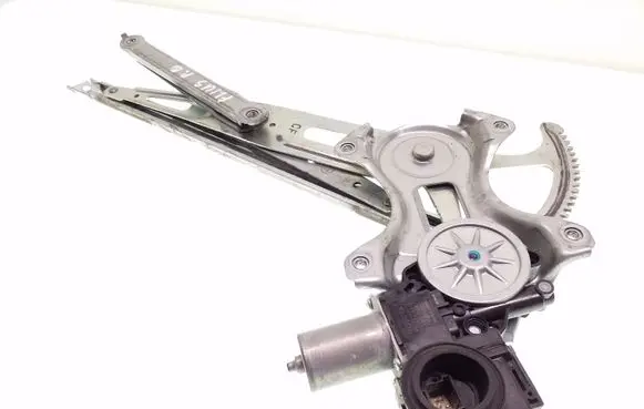 Toyota Prius+ (ZVW40) Front door window regulator with motor 8571062010 0620204010