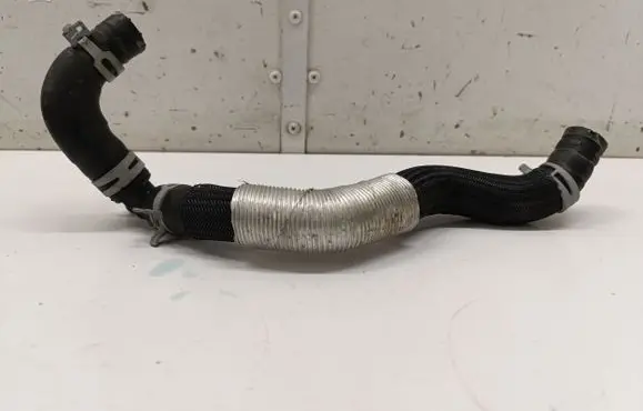 Renault Arkana Engine coolant pipe/hose