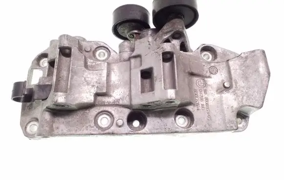BMW 1 F20 F21 Engine mounting bracket 1116850686305 850686305 8506863