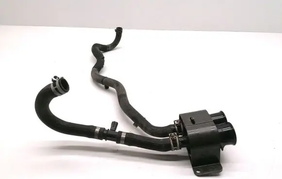 Tesla Model X Valve 1003117-00-H