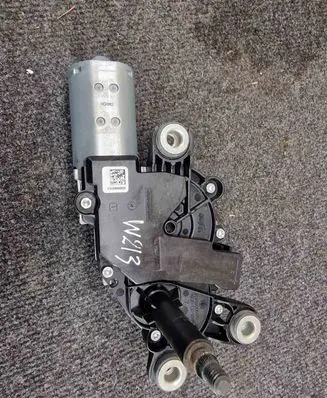 Mercedes-Benz E W213 Rear window wiper motor A2139065901